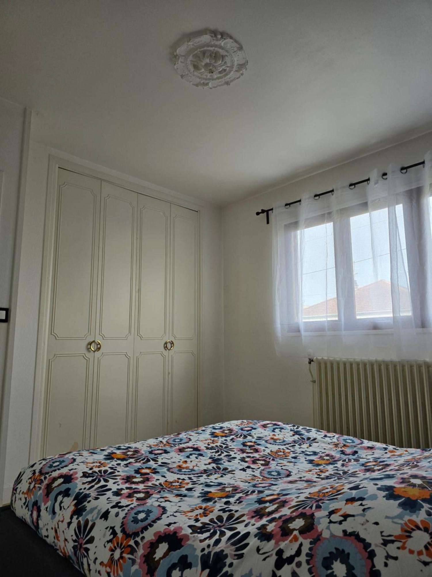 שלה Maison Paris, Vallee Village, Disney & Asterix מראה חיצוני תמונה